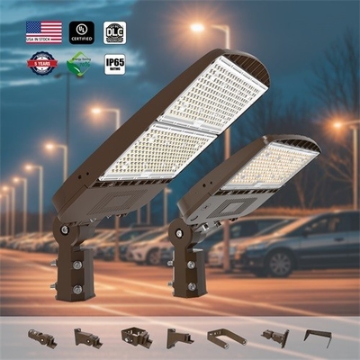 調節可能な高電力300W LEDエリアライト IP65 調節可能な3CCTと3Power LEDストリートライト 45000Lm 屋外光